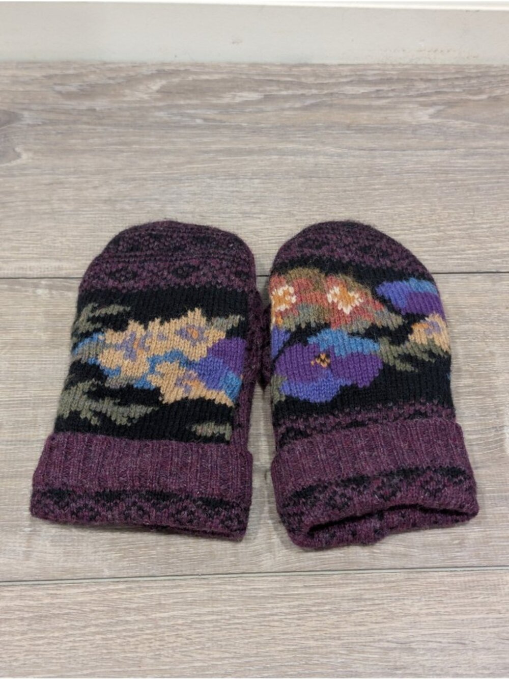 Knit Mittens Colorful Floral Purple Ribbed Cuffs Winter Gloves Fleece Lined OS